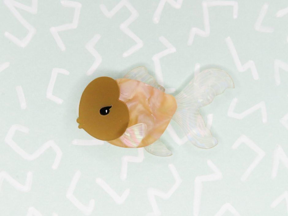 Pearly Oranda Brooch